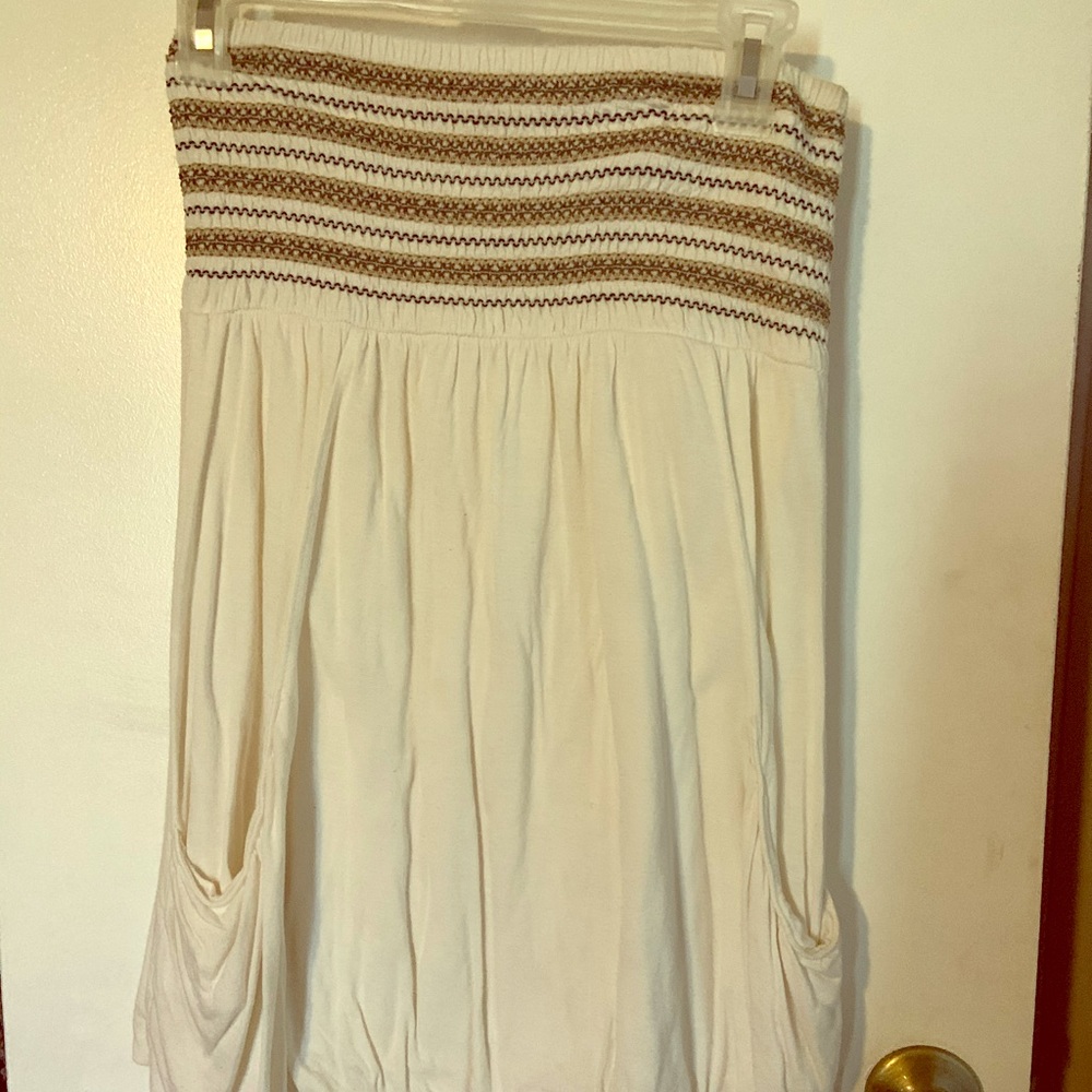 Strapless tank